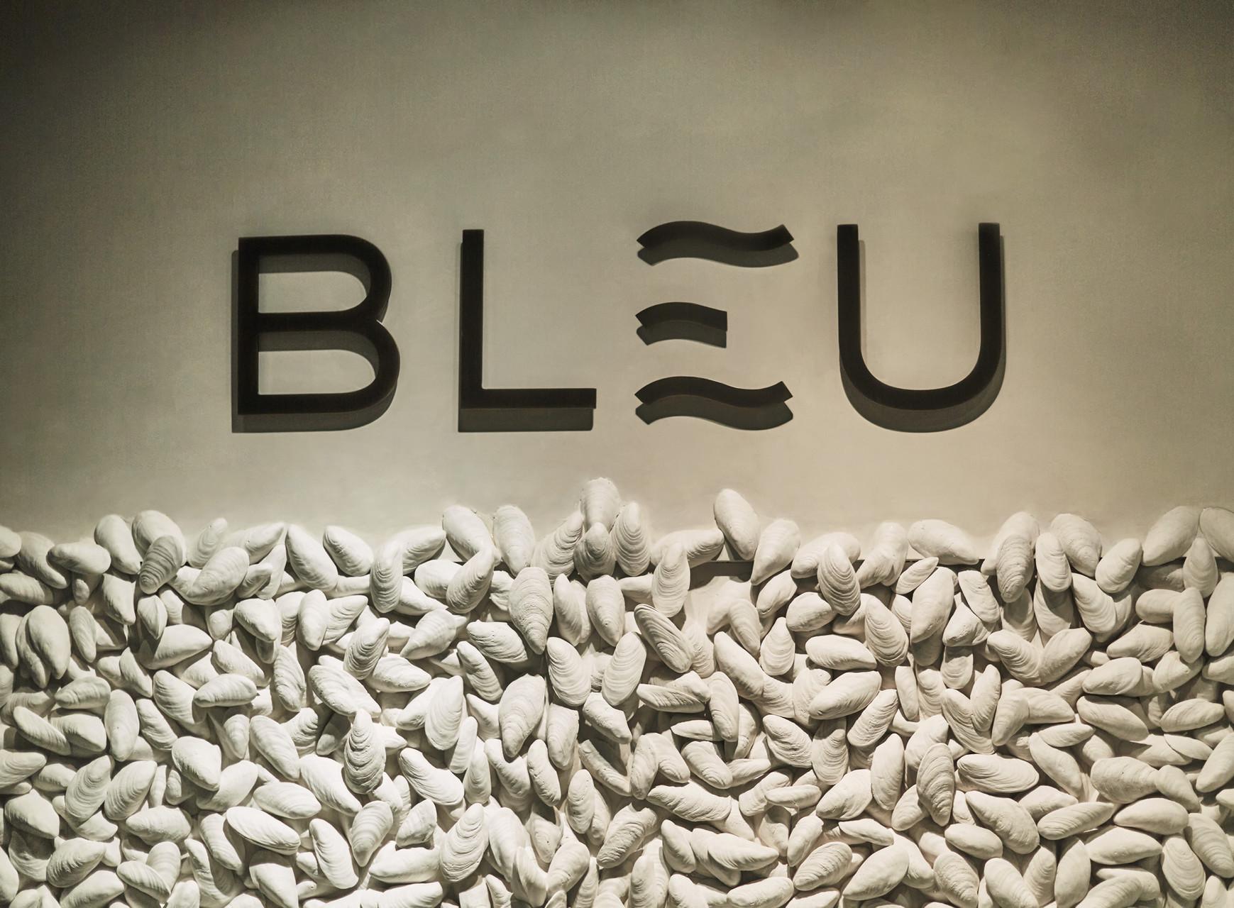 Four Seasons Hotel Casa Blanca Exterior foto BLEU logo